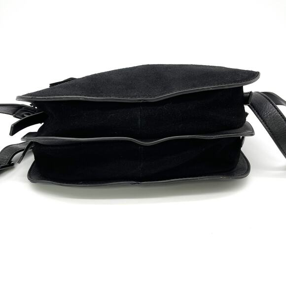 La Diva Crossbody Bag Purse Suede Leather Tasseled Boho Minimalist Grunge Gothic - Picture 4 of 16